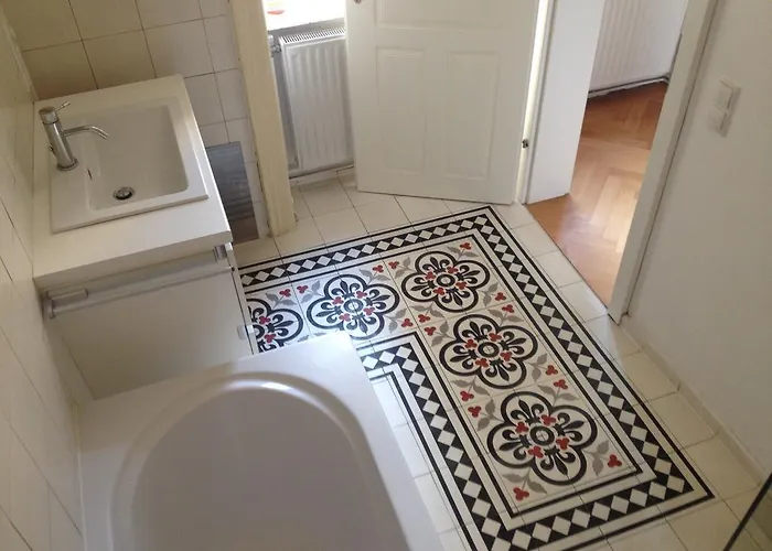 דירה Big Vintage Style Flat Near Schoenbrunn *