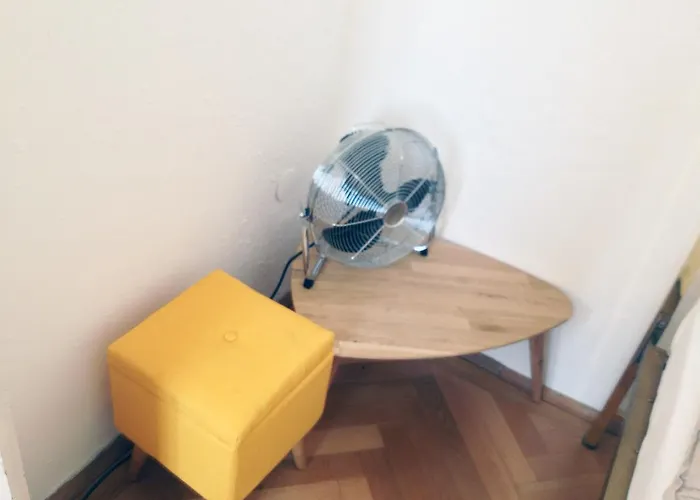 דירה Big Vintage Style Flat Near Schoenbrunn